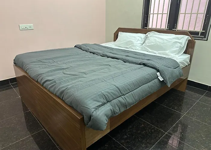 Plushstays Service Apartment