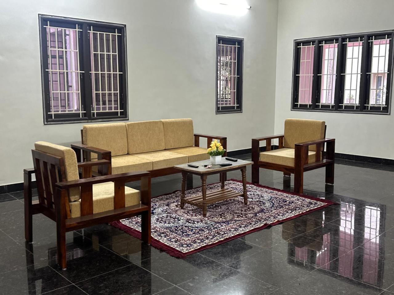 Holiday home Plushstays Service Madurai